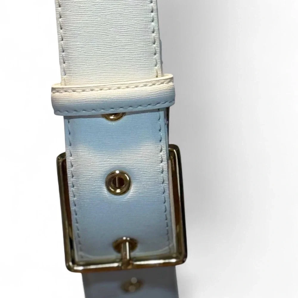 Chaps White Leather Large Belt. 1.25X42”